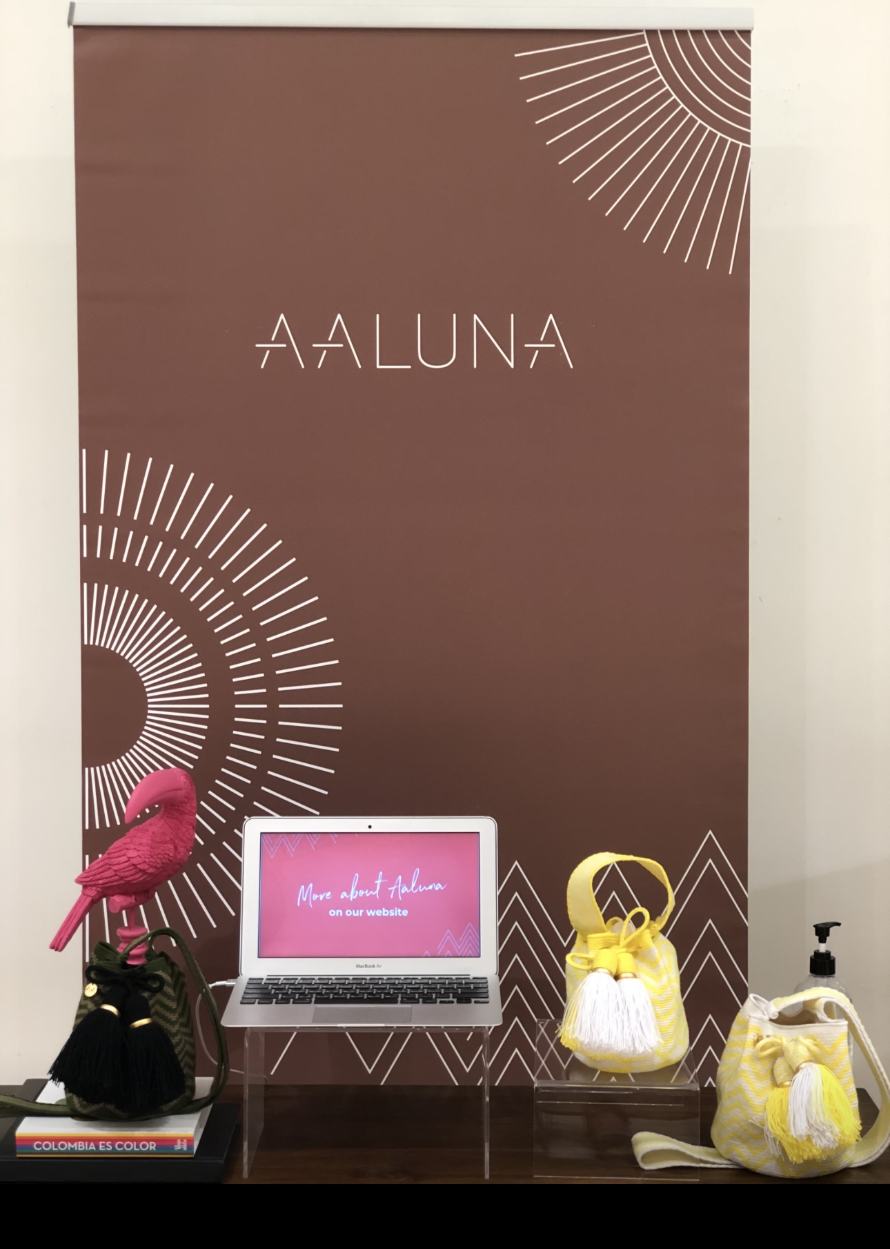 AALUNA